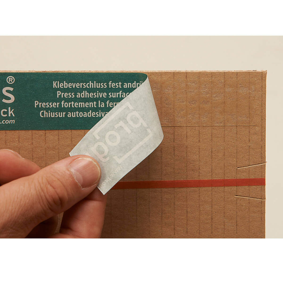 Folding carton 1-wall 590x290x130 mm self-adhesive + tear strip - progressPACK